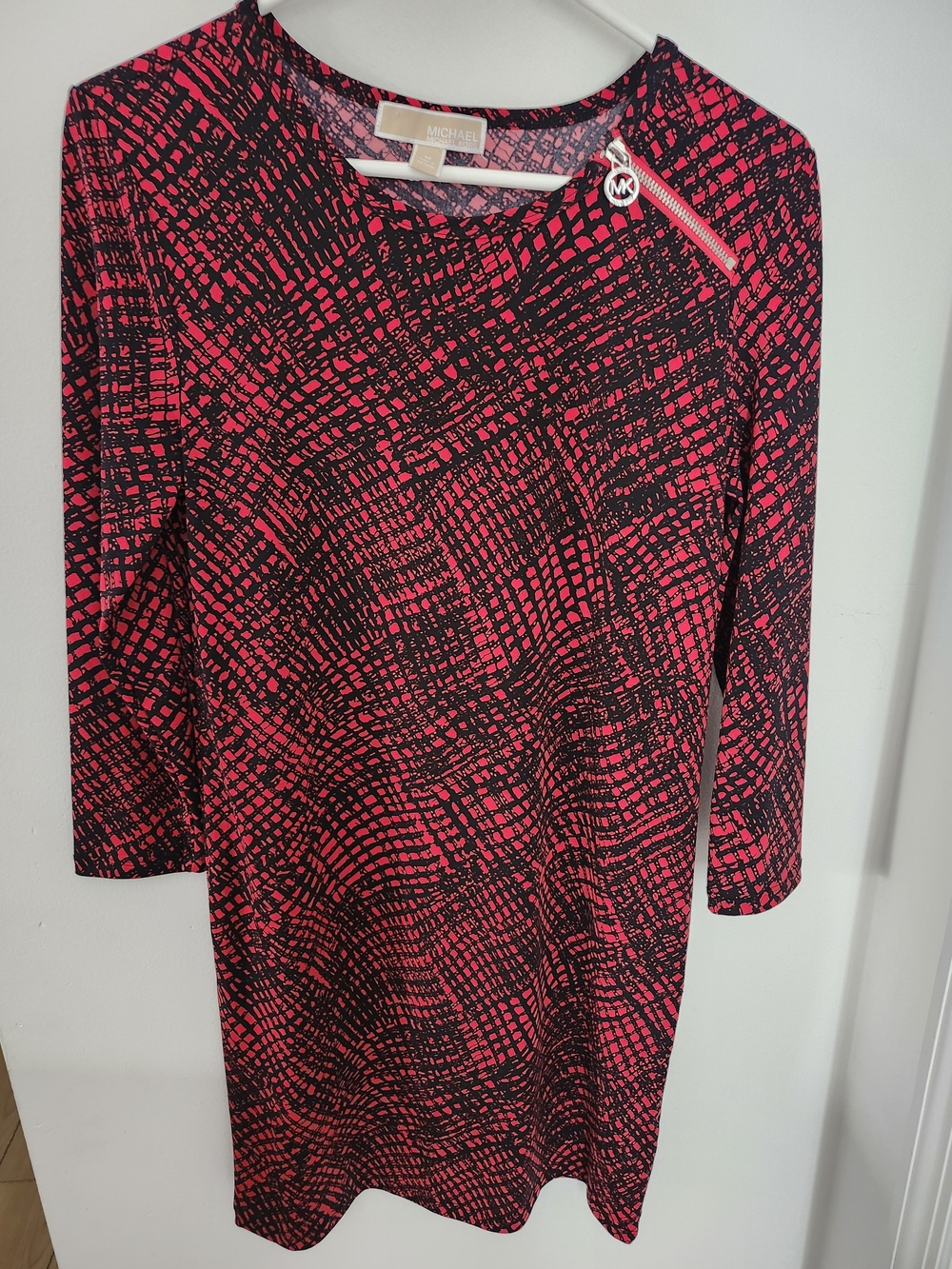 Michael Kors Hot Pink and Black Patterned Long Sleeve Sheath Dress